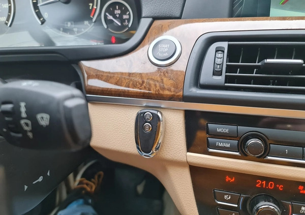 BMW Seria 5 cena 55350 przebieg: 210000, rok produkcji 2013 z Łazy małe 106